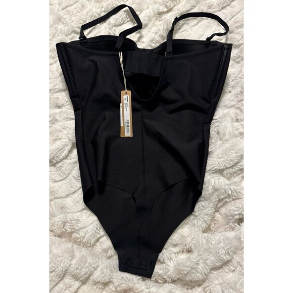 SKIMS Body Molded Underwire Thong Bodysuit | Onyx | Size Large NWT - Picture 4 of 5
